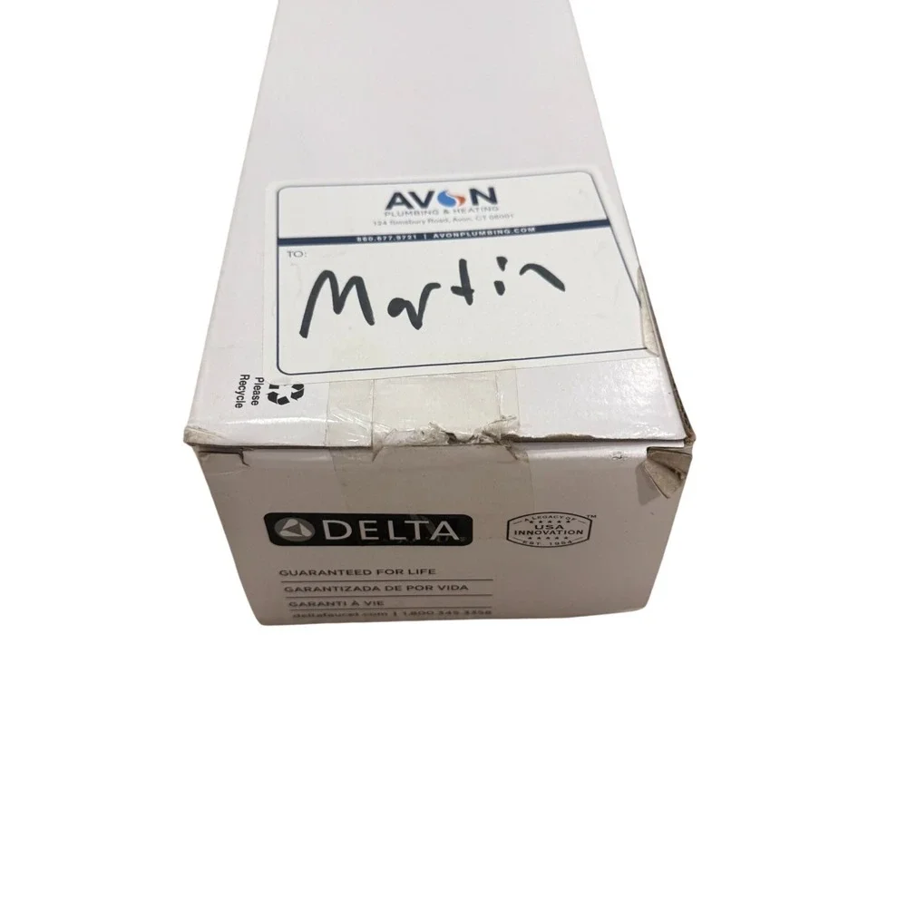 Delta 41519-SS Contemporary Decor Assist 24